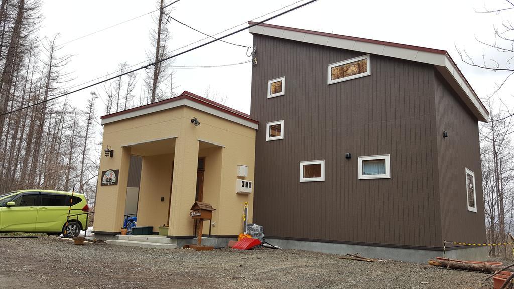 Ituka Furano E Guest House Eksteriør bilde