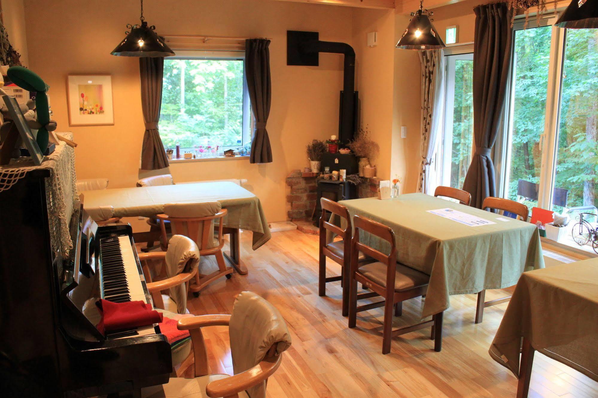 Ituka Furano E Guest House Eksteriør bilde